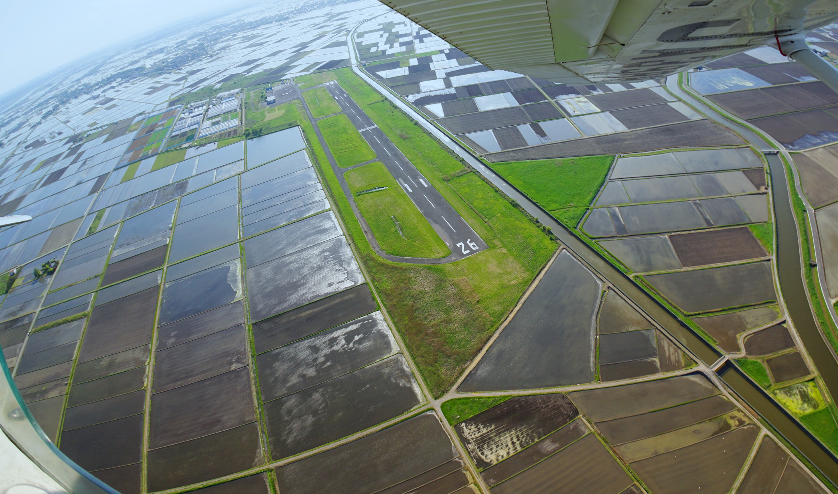 地上より一歩、空に近い場所。